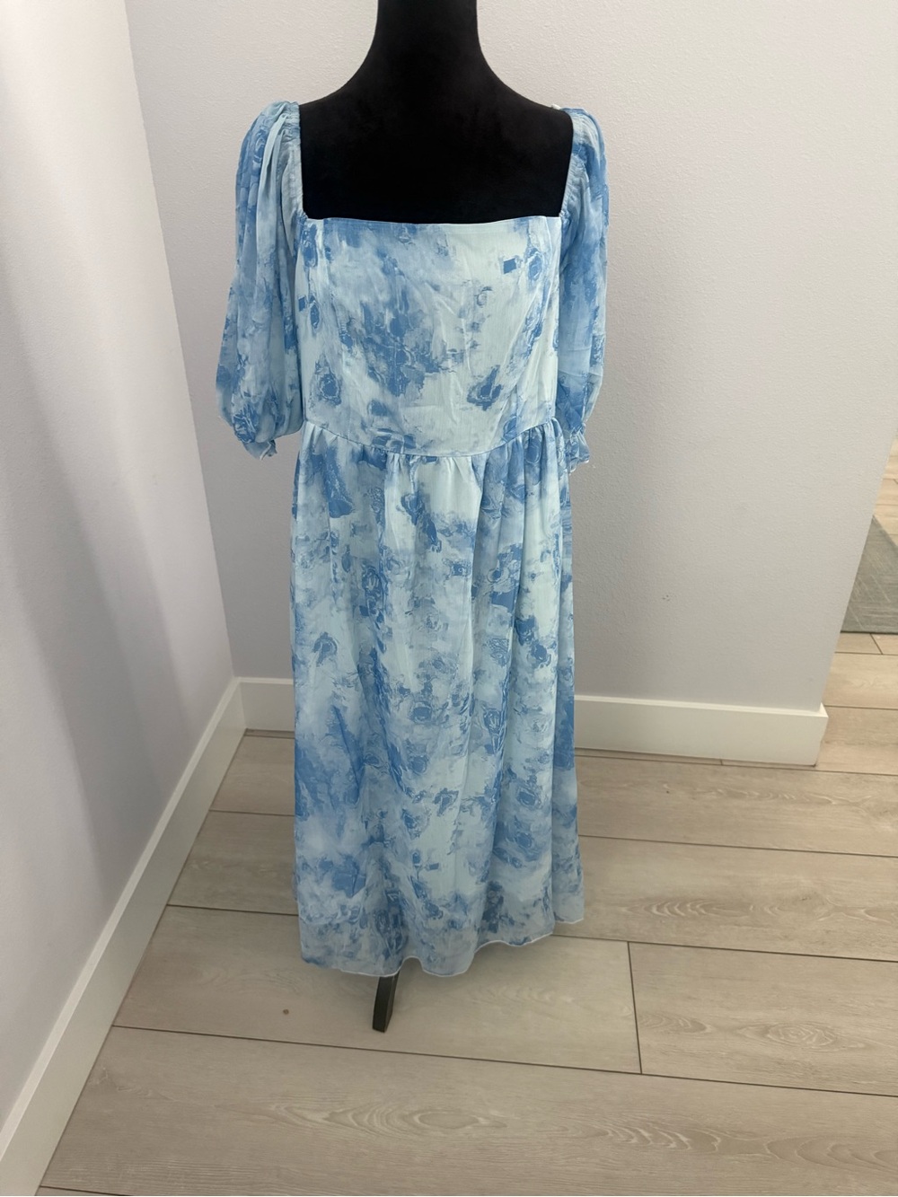 SHEIN Light Blue Floral Square Neck Maxi Dress